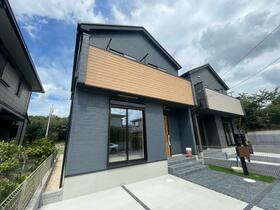 千葉県四街道市千代田2丁目