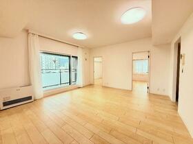 北海道札幌市中央区南十四条西８丁目