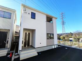 神奈川県秦野市堀西