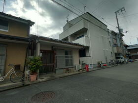 京都府京都市中京区壬生上大竹町