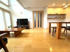 北海道札幌市清田区平岡公園東１丁目