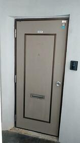 沖縄県宜野湾市我如古１丁目