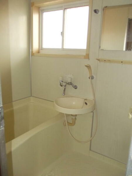 apartment 福島県白河市昭和町
地図を見る