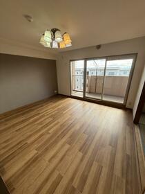 静岡県裾野市佐野