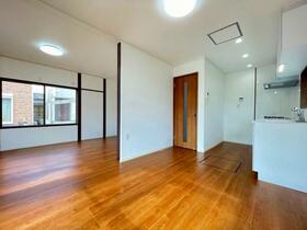 三重県四日市市蒔田２丁目