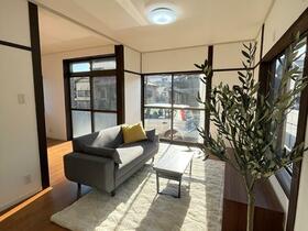 三重県四日市市蒔田２丁目