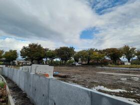 富山県滑川市上小泉