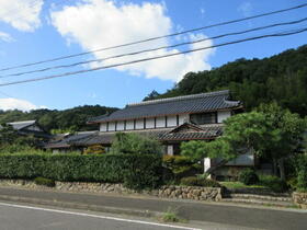 京都府綾部市位田町市場