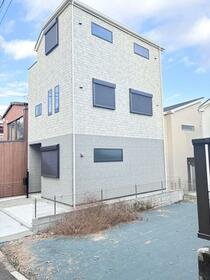 神奈川県横浜市西区西戸部町３丁目