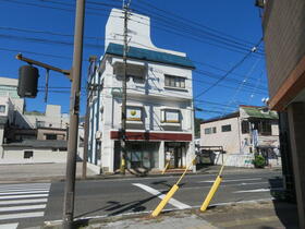 宮崎県延岡市幸町3丁目