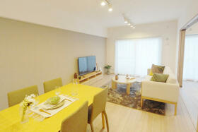 ファミール平針