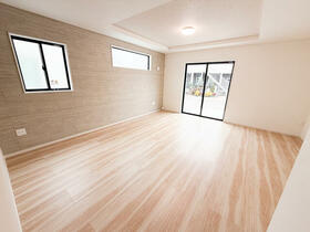 栃木県小山市城西１丁目