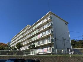 湘南長沢グリーンハイツ６−２号棟