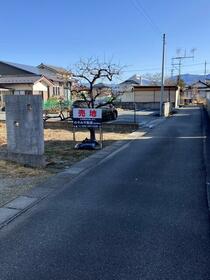 山梨県中央市東花輪