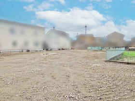 三重県津市栗真町屋町