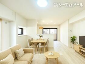 福岡県福岡市博多区昭南町３丁目