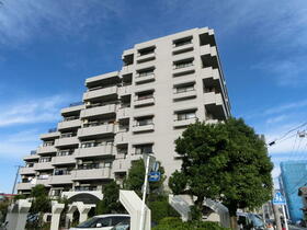 ロイヤルシャトー入船公園