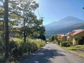 静岡県駿東郡小山町須走