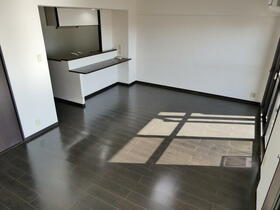 アーバンシティ江原町