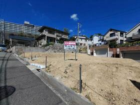 兵庫県神戸市垂水区高丸３丁目