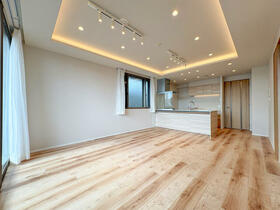 神奈川県横浜市中区尾上町5丁目