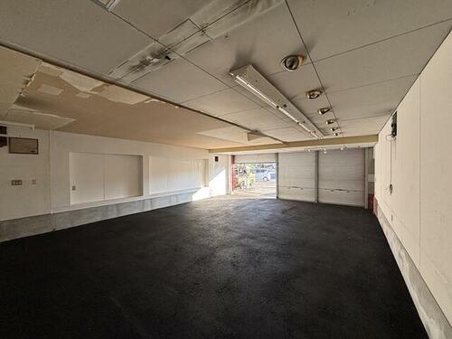 commercial 高知県高知市瀬戸西町２丁目