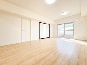 レインボー江南