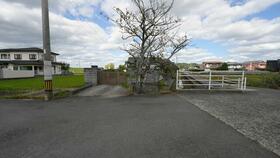 福岡県遠賀郡水巻町伊左座１丁目