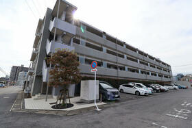 栃木県小山市駅東通り２丁目