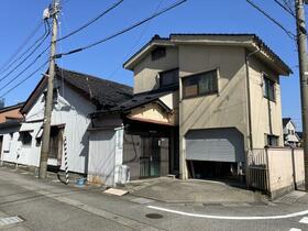 富山県富山市梅沢町１丁目