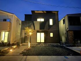 愛知県岡崎市東大友町字郷東