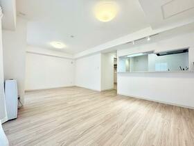 北海道札幌市豊平区中の島一条２丁目