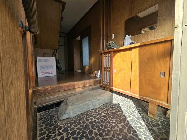 detached 埼玉県本庄市児玉町金屋

地図を見る