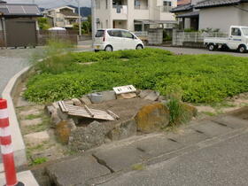 山梨県甲斐市長塚