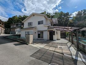 山梨県甲斐市岩森