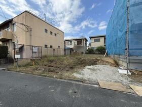 大阪府高槻市登美の里町