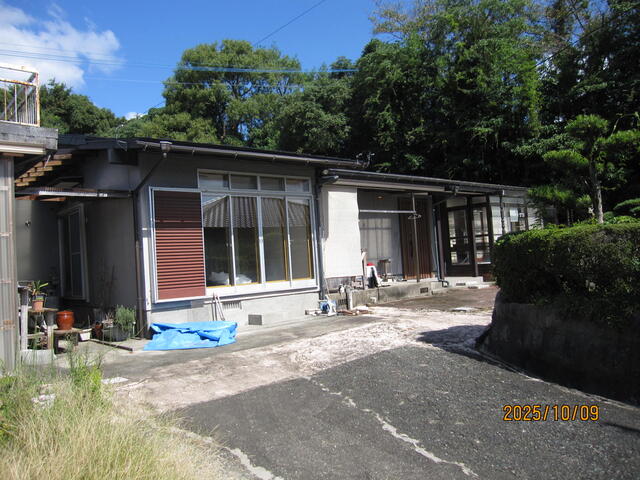 佐賀県鳥栖市の一戸建て | 4000万円 | 5LDK | 1247.77m² | Akiyama house finder