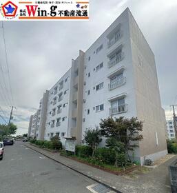 高倉台１１団地５７号棟