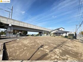富山県富山市鍋田