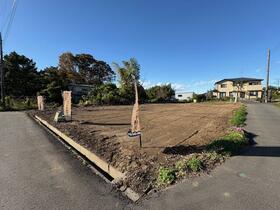 埼玉県越谷市大字大松