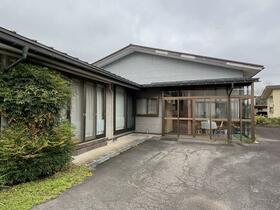 山形県米沢市東大通１丁目