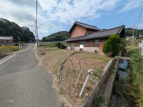 広島県尾道市浦崎町