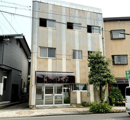 detached 福井県越前市若松町