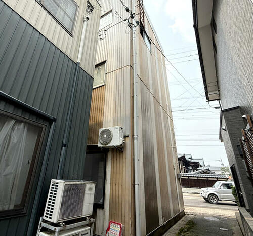 detached 福井県越前市若松町