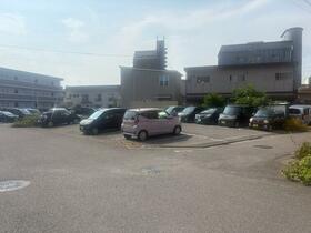 大分県大分市大津町１丁目