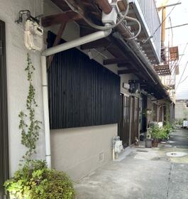 京都府京都市下京区西洞院通六条下る東側町