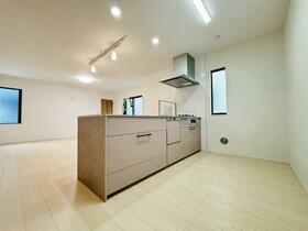 神奈川県相模原市南区鵜野森３丁目