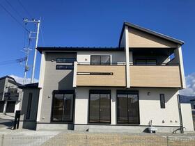 山梨県甲斐市篠原