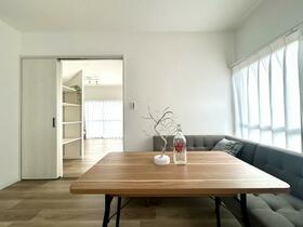 福岡県北九州市小倉南区長行西３丁目