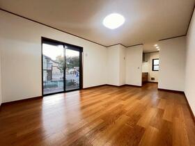 神奈川県座間市栗原中央５丁目